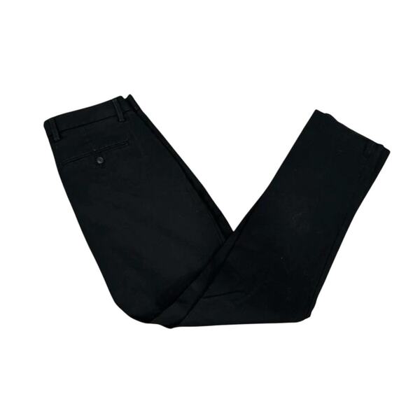 GapFlex Essential Khakis in Skinny Fit with Washwell black 30x32 - Picture 2 of 8